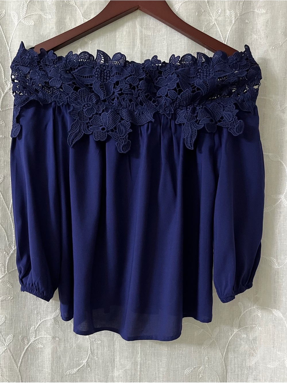 Allison Joy Navy Blue Off-Shoulder Lace Trim Blouse XS